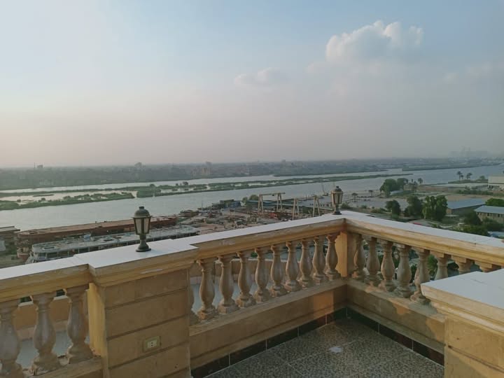 بنتهاوس للبيع عالنيل مباشرة تقسيم ضباط الشرطة المعصرة